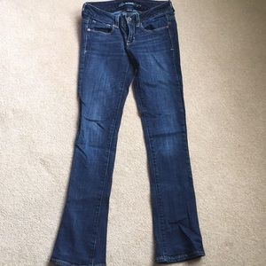 American Eagle Skinny Kick jeans